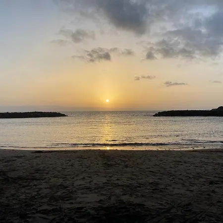 Cozy Studio Playa Las Americas Tenerife *